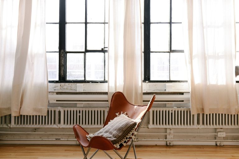 chair 690341 1920